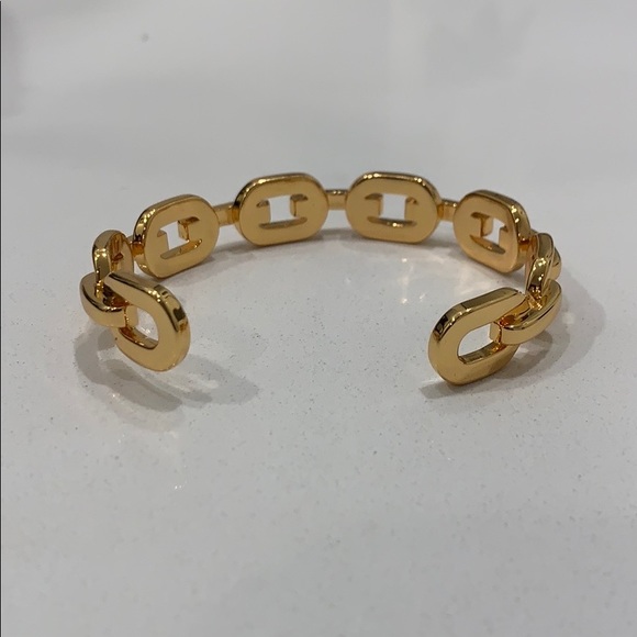 Trendsetter Gold Plated Chain Link Bracelet - Picture 3 of 3